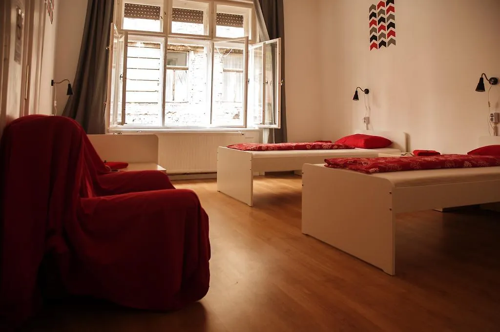 2Night Hostel Budapest