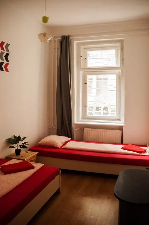 2Night Hostel Budapest